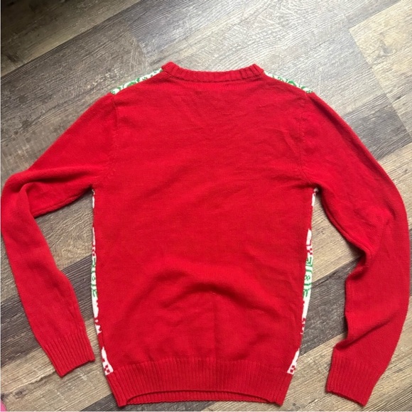 Festive Red and Green ugly sweater Reindeer Sweater Imagin8 S holiday pull over - Picture 6 of 7